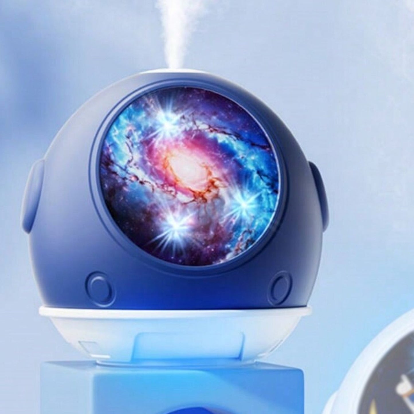 Astronaut Humidifier Ball Shape Humidifier (1 Pc 110 Ml)